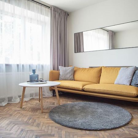 Downtown Apartment Rentals 2 Šiauliai Екстериор снимка