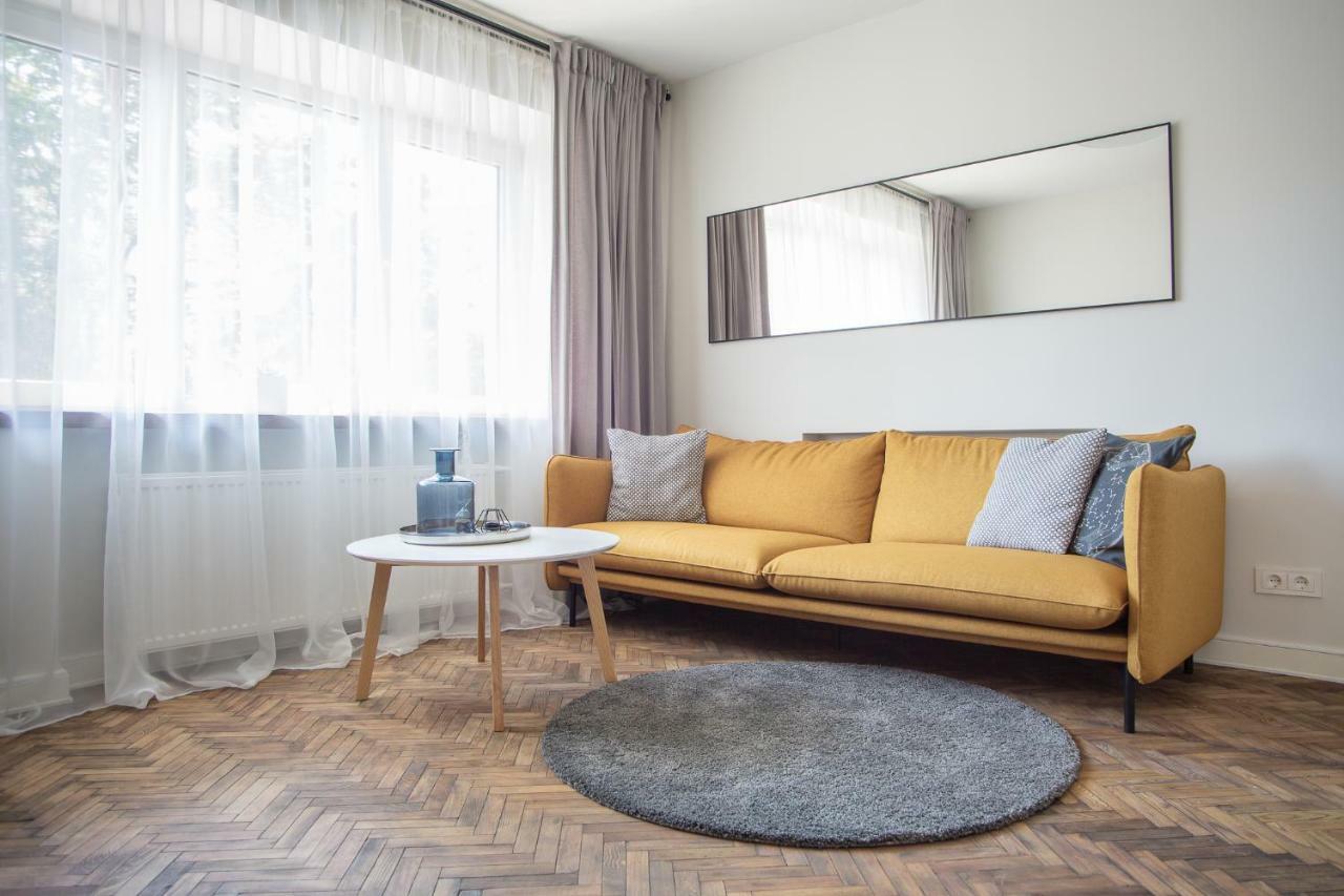 Downtown Apartment Rentals 2 Šiauliai Екстериор снимка